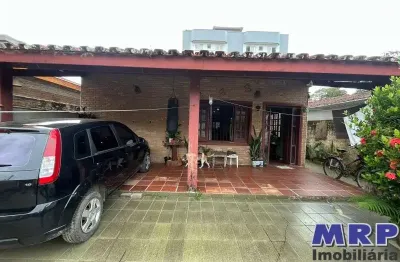 Casa em ubatuba no bairro estufa i. a 5 minutos da praia grande e centro