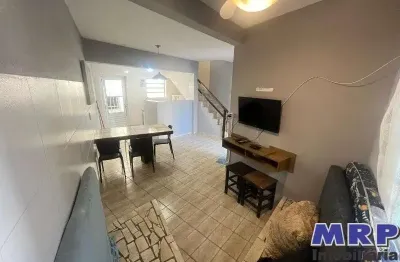 Apartamento á venda em ubatuba na praia da enseada, apenas 70 mts da praia.