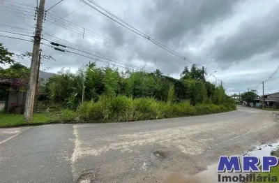 Terreno a venda em ubatuba, bairro lagoinha. apenas 400 mts da praia. com escritura.