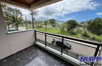 Apartamento frente mar. praia da maranduba em ubatuba com 2 dormitórios.