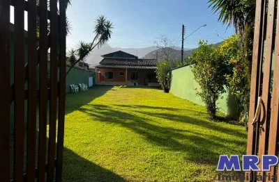 Edícula à venda em ubatuba, praia do sapê. a apenas 300 metros da praia.