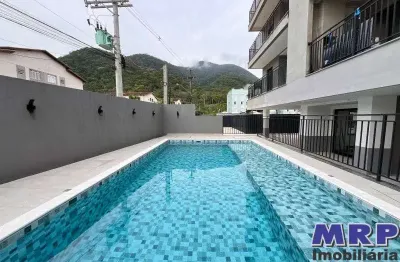 Apartamentos de 02 dormitórios na praia do sapê. ubatuba. em obras.