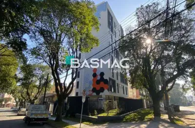 Kitnet / stúdio à venda na rua acre, 605, água verde, curitiba, 18 m2 por r$ 249.900