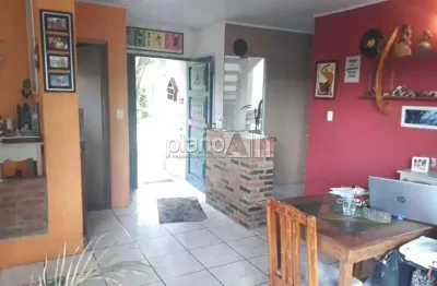Casa à venda, com 200m², 4 quartos 3 suítes - centro - gravataí / rs por r$ 600.000,00