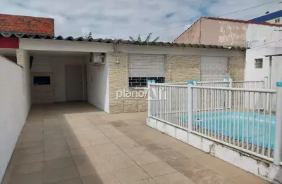 Casa à venda, com 90m², 2 quartos - centro - gravataí / rs por r$ 425.000,00