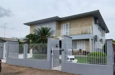 Residência com 335m² de área construida para venda em dois irmãos - rs