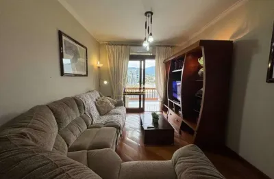 Apartamento duplex à venda no centro de dois irmãos/rs