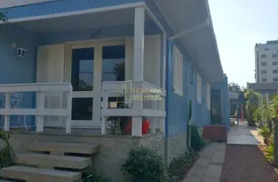Casa com 5 quartos, 480m², à venda em dois irmãos, união