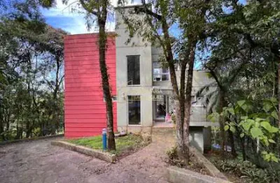 Casa com 3 quartos, 3.05m², à venda em morro reuter, walachai