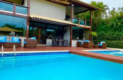 Maravilhosa mansão no condomínio atlântico, com 11 suítes, hidromassagem, sauna e uma excelente var