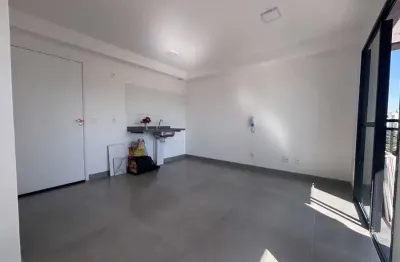 Apartamento à venda na parada inglesa, com 2 quartos, 1 sala, 1 banheiro, 30m² de área útil.
