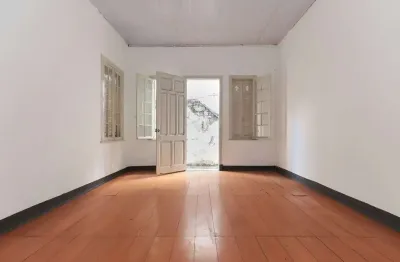 Casa com 5 quartos à venda na rua backer, 236, cambuci, são paulo por r$ 1.500.000