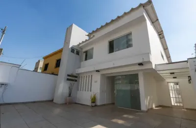 Casa com 5 quartos à venda na rua doutor josé maria whitaker, 397, morumbi, são paulo por r$ 1.100.000