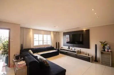 Imperdível casa à venda em são paulo-sp, com 3 quartos, 3 suítes, 3 salas, 5 banheiros, 4 vagas de garagem e 350,00 m² de área. venha conferir!