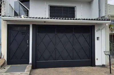 Casa com 3 quartos para alugar na Rua Aristides Freire, 138, Vila Isolina Mazzei, São Paulo