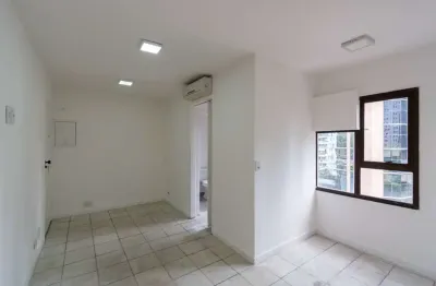 Sala comercial à venda na Rua Iguatemi, 252, Itaim Bibi, São Paulo, 29 m2 por R$ 295.000
