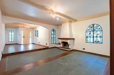 Casa com 4 quartos à venda na praça florence nightingale, 112, jardim da glória, são paulo por r$ 1.420.000