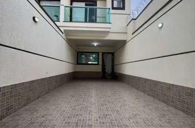 Imóvel de Luxo na Vila Maria Alta: Casa à Venda em São Paulo com 3 Quartos e 2 Vagas de Garagem