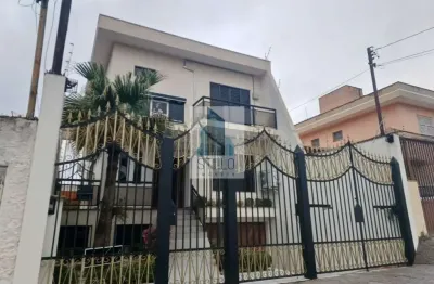 Casa comercial com 3 salas para alugar na Rua Doralisa, 297, Vila Carrão, São Paulo