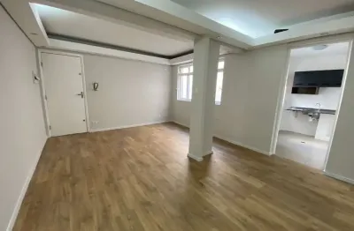 Casa comercial com 3 salas para alugar na Rua Tuiuti, 1951, Tatuapé, São Paulo