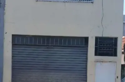 Casa comercial com 1 sala para alugar na Rua Cururipe, 49, Parque Maria Luiza, São Paulo