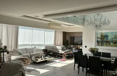 Cobertura 345m² com 4 dorm ( 3 suítes + 1 escritório ) e 5 vagas
