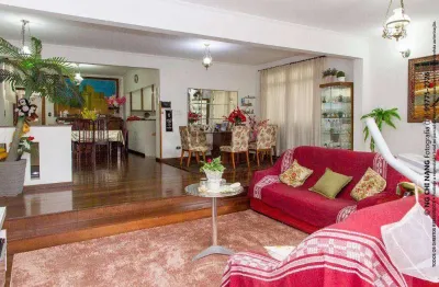 Casa com 3 quartos à venda no Embaré, Santos 