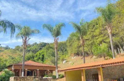 Chácara / sítio com 3 quartos à venda no Centro, Serra Negra 