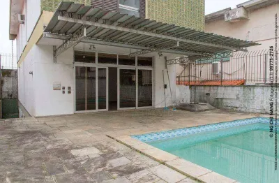 Casa com 9 quartos para alugar no Boqueirão, Santos 