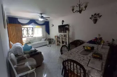 Casa com 3 quartos à venda na Vila Santo Antônio, Guarujá 