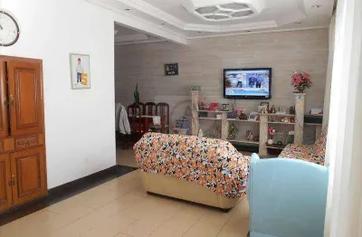 Casa com 3 quartos à venda no Marapé, Santos 