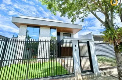 Condomínio com apenas 3 unidades ! Perfeita para quem valoriza privacidade