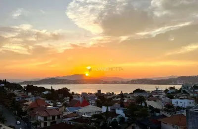 Cobertura com 4 dormitórios à venda, 228 m² por r$ 1.300.000,00 - abraão - florianópolis/sc