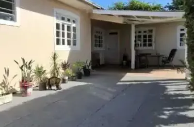 Casa com 4 dormitórios à venda, 174 m² por R$ 780.000,00 - Ipiranga - São José/SC