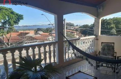 Sobrado com 3 dormitórios à venda, 168 m² por R$ 695.000,00 - Vila Tesouro - São José dos Campos/SP