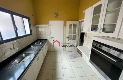 Sobrado com 3 dormitórios, 112 m² - venda por R$ 640.000,00 ou aluguel por R$ 3.898,25/mês - Bosque dos Eucaliptos - São José dos Campos/SP