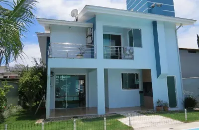 Casa com 2 quartos à venda no Centro, Navegantes 