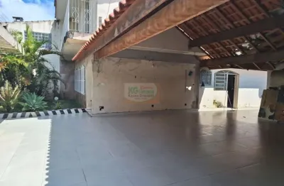 Lindo sobrado planejado | 4 dormts | suíte | espaço gourmet c/ churrasqueira/forno a lenha e pizza | sacada | 5 vagas - a venda - jd. teles de menezes - santo andré/sp.