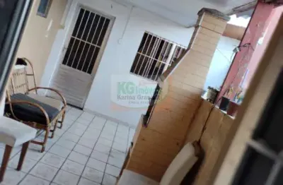 Linda casa  com 3 casas e uma salão comercial |  125m²  |  varanda  |  jardim irene - santo andré / sp