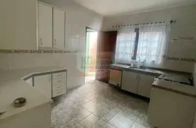 Lindo sobrado à venda por r$589.000,00  | 3 dormitórios sendo 1 suíte  | 154m² | 4 vagas  | jardim ipanema - santo andré / sp