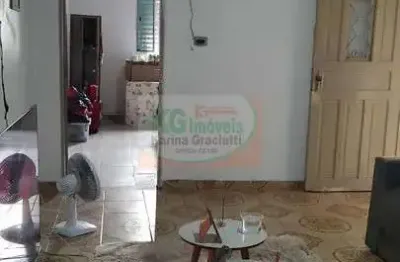 Linda casa a venda  por r$265.000  03 casas no terreno com entrada separada jd irene sto andre  saida para duas ruas