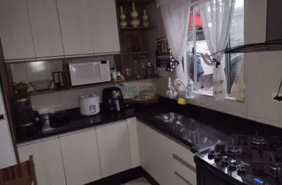 Lindo sobrado a venda por r$256.000,00 | 2 dormi planejados | cozinha planejada |1 vaga | cata preta/sp