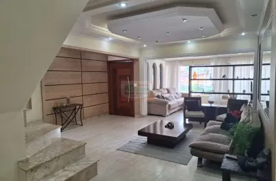 Lindo sobrado planejado e decorado | 3 suítes | closet | cobertura | quintal |  varanda | 4 vagas - a venda - jd. Teles de menezes- santo andré/sp.