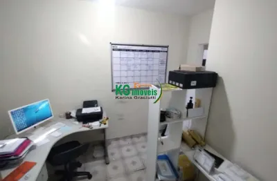 Ótima casa comercial ou residencial 203 m² c/ 2 dorm. E um salão na planta baixa por r$ 901.000,00