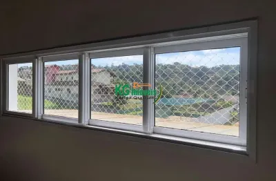 Linda casa com cobertura c/ 3 quartos sendo um suíte, casa com piscina por apenas r$ 1.166.000,00