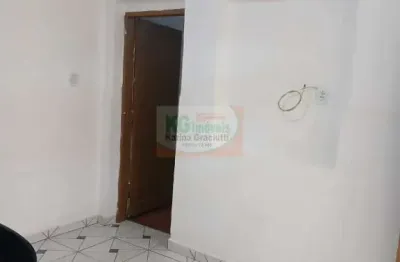 Casa para locação por r$ 1.000,00  | 1 dormitório  | cozinha | condomínio maracanã - santo andré/sp