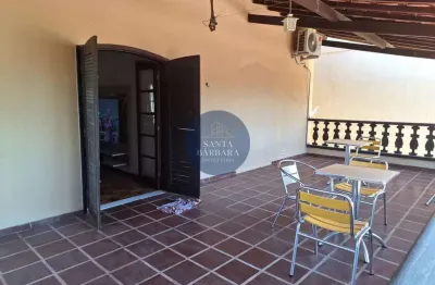 Casa com 5 quartos para alugar na Rua Porto Rico, Serra Grande, Niterói