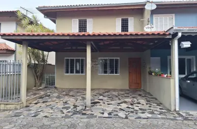 Casa em condomínio fechado com 3 quartos à venda na rua cascavel, 1282, boqueirão, curitiba, 87 m2 por r$ 575.224