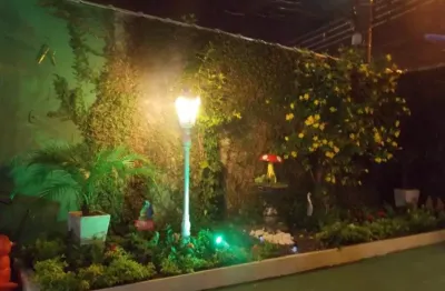 Vendo excelente casa, 02 quartos, terraço coberto, piscina, nilopolis rj.