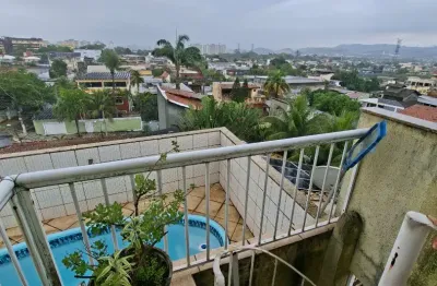 Casa independente, 04 quartos, 01 suites, bairro da luz, nova iguacu rj.